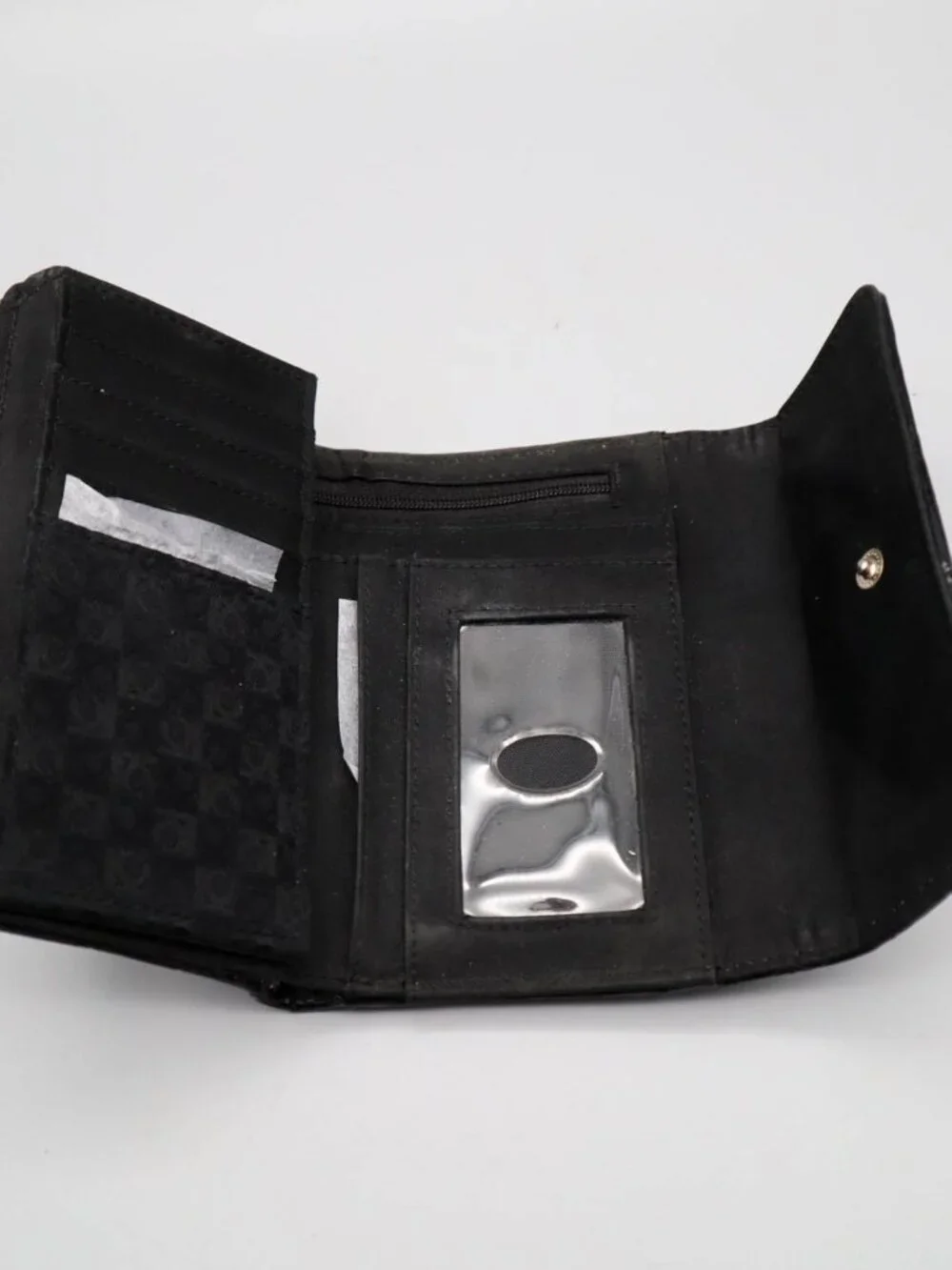 LIz Claiborne Canvas Trifold Wallet Faux Leather Trim Black Logo Pattern Classic